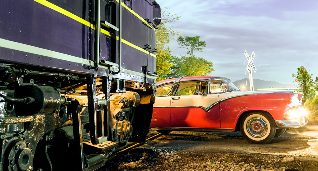 Penyebab Mesin Mobil Mati di Rel Kereta Api