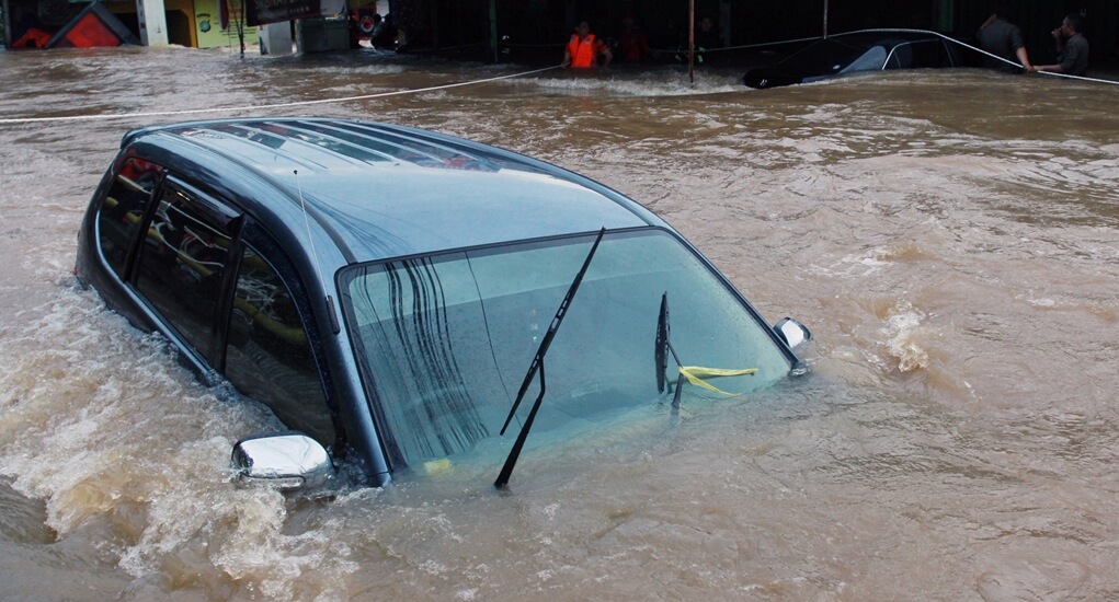 Ciri Mobil Bekas Terendam Banjir