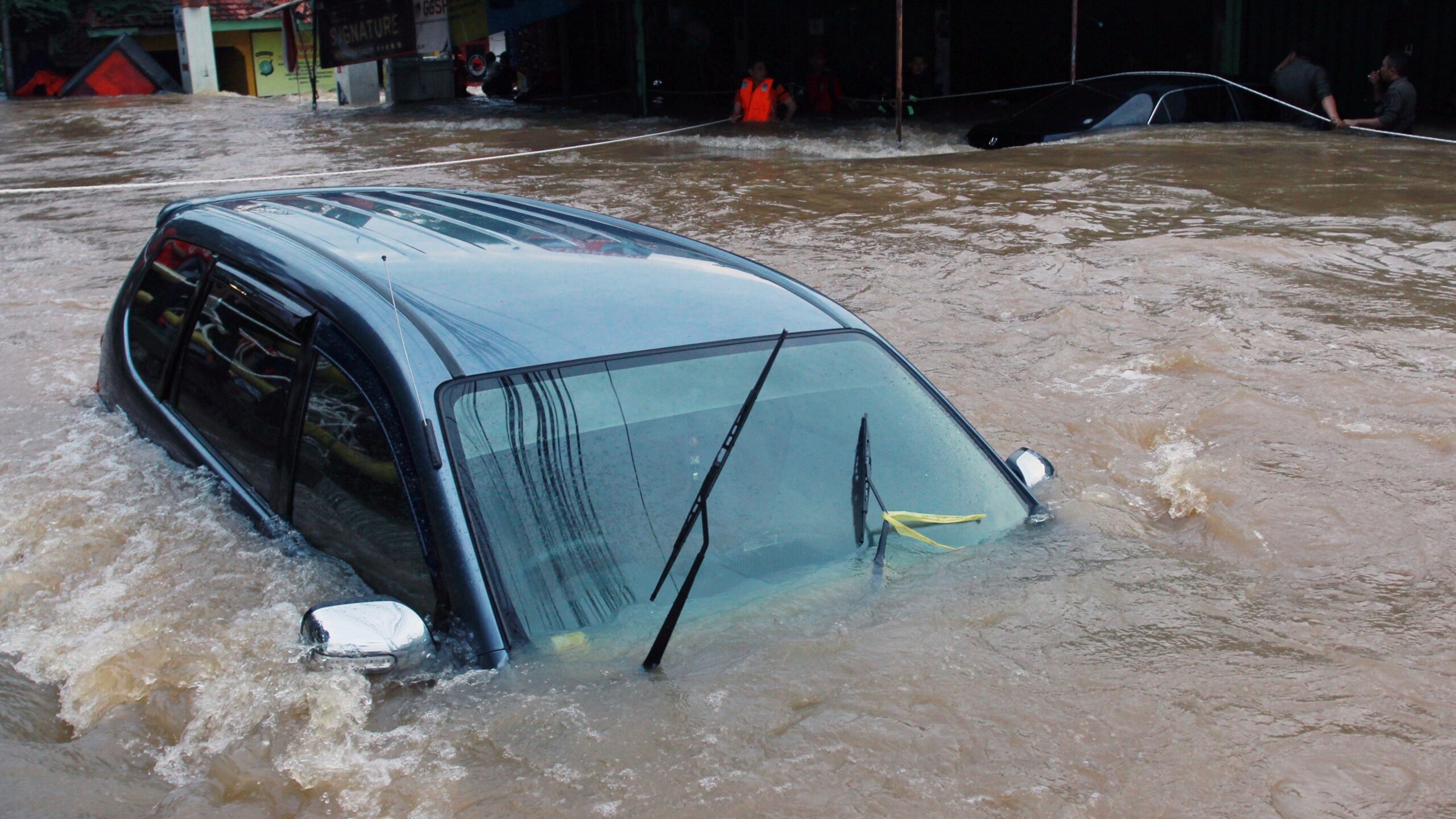 Ciri Mobil Bekas Banjir
